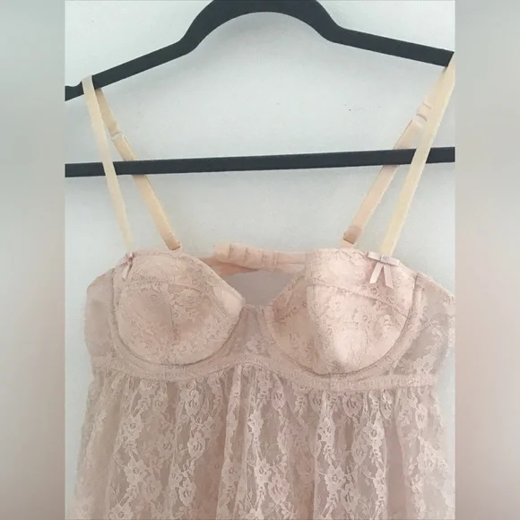 Victoria’s Secret | Sexy Little Things Blush Pink Lace Lingerie 
Size 34B - Picture 2 of 6